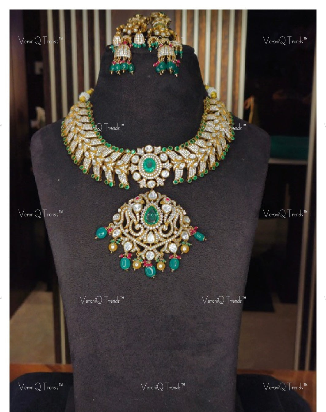 VeroniQ Trends-Victorian Bridal Emerald And Polki Necklace 92.5 Silver Moissanite Diamond Polki-Emerald Stone-Gold Plated-Wedding Jewellery-Punjabi Jewellery-South Indian-Thappa Jewellery