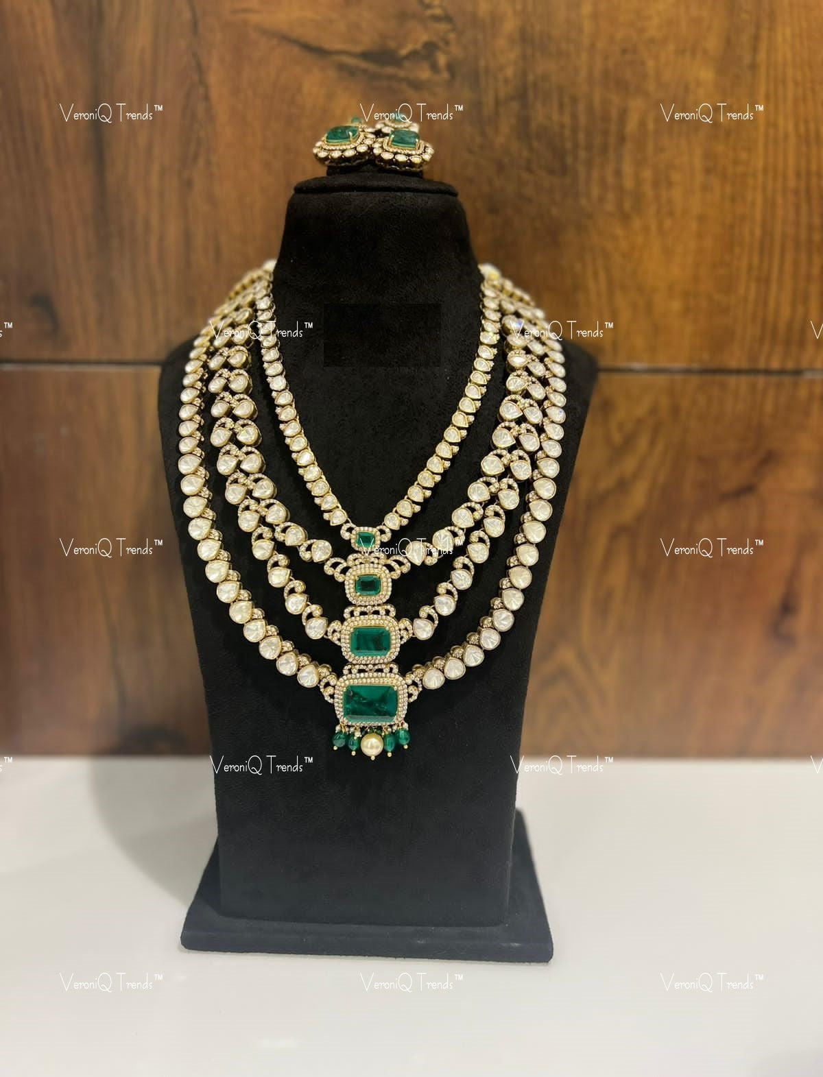 VeroniQ Trends-Victorian Bridal Multilayer Emerald And Polki Silver Necklace 92.5 Silver Moissanite Diamond Polki-Emerald Stone-Gold Plated-Wedding Jewellery-Punjabi Jewellery-South Indian-Thappa Jewellery