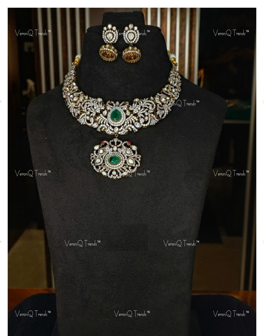 VeroniQ Trends-Victorian Bridal Emerald and Polki Necklace 92.5 Silver Moissanite Diamond Polki-Emerald Stone-Gold Plated-Wedding Jewellery-Punjabi Jewellery-South Indian-Thappa Jewellery