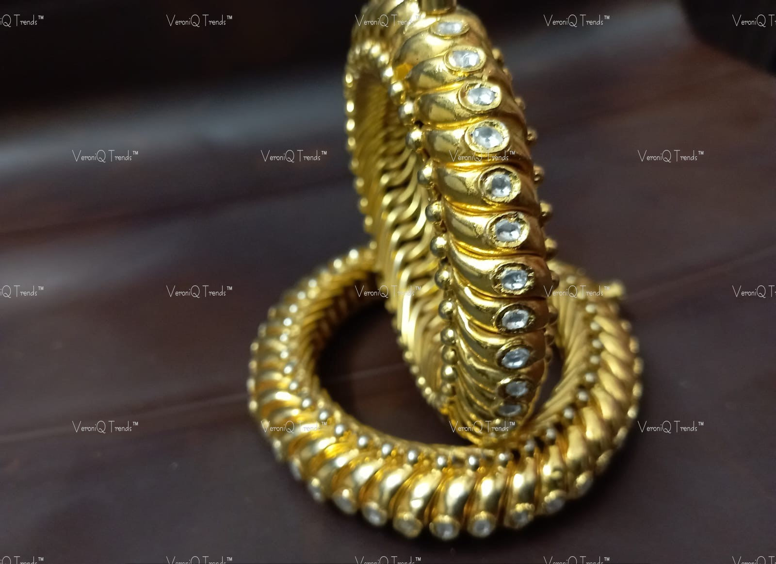 VeroniQ Trends-Sutarla Kundan Studded Handcrafted Gold Plated Pure Silver Bangle Sliver-Gold Plated-Wedding Jewellery-Punjabi Jewellery-South Indian-Thappa Jewellery