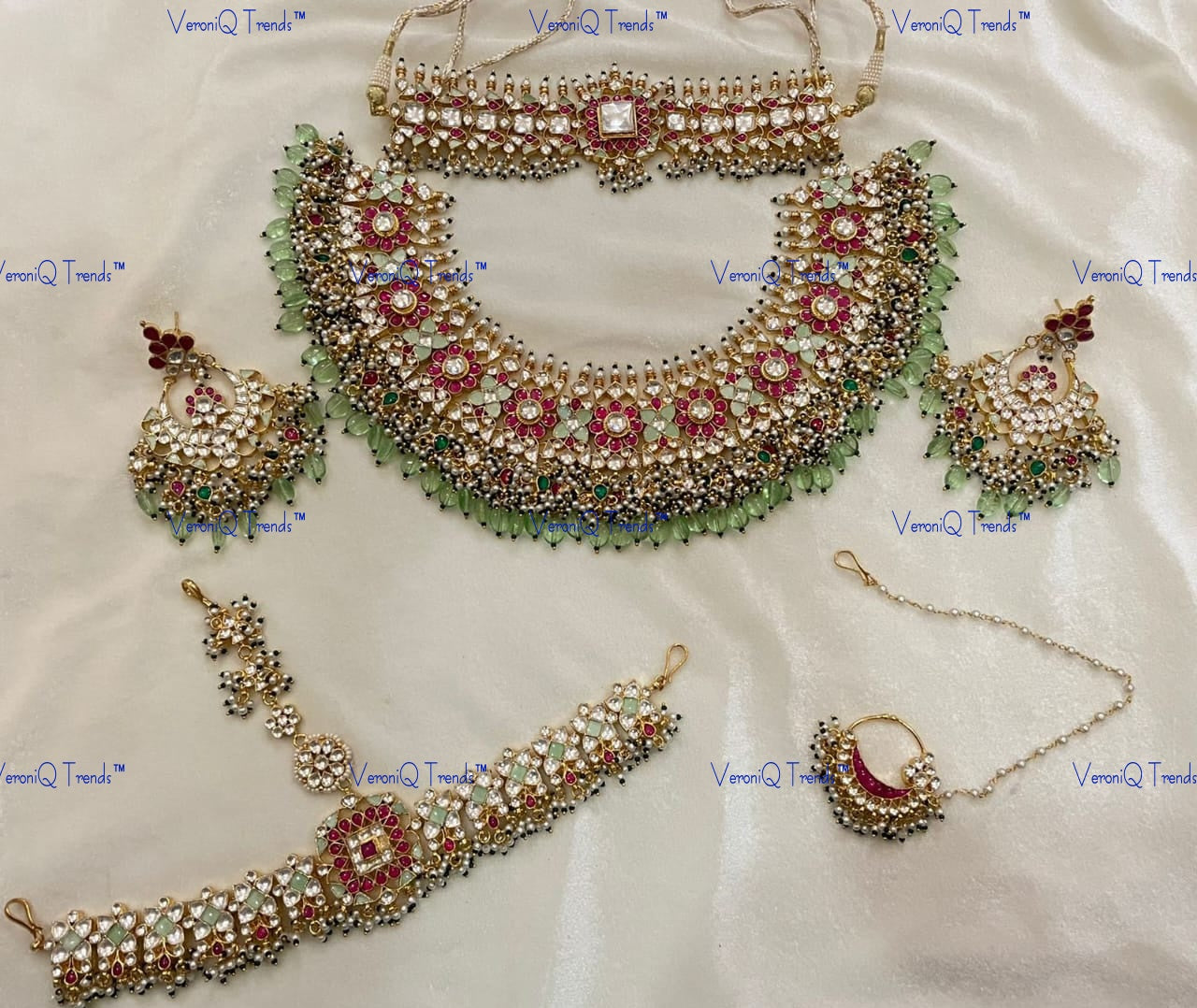 VeroniQ Trends-Bridal Rajwadi Style Gold Plated Kemp Stone Pachi Kundan Necklace With Maang Tika Nath And Earrings Pachi Kundan-Gold Plated-Wedding Jewellery-Punjabi Jewellery-South Indian-Thappa Jewellery