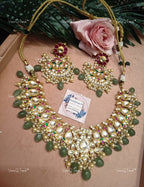 VeroniQ Trends-Traditional Gold Plated Heavy Pachi Kundan Choker Necklace With Green Quartz Beads Pachi Kundan-Gold Plated-Wedding Jewelry-Punjabi Jewelry-South Indian-Thappa Jewelry