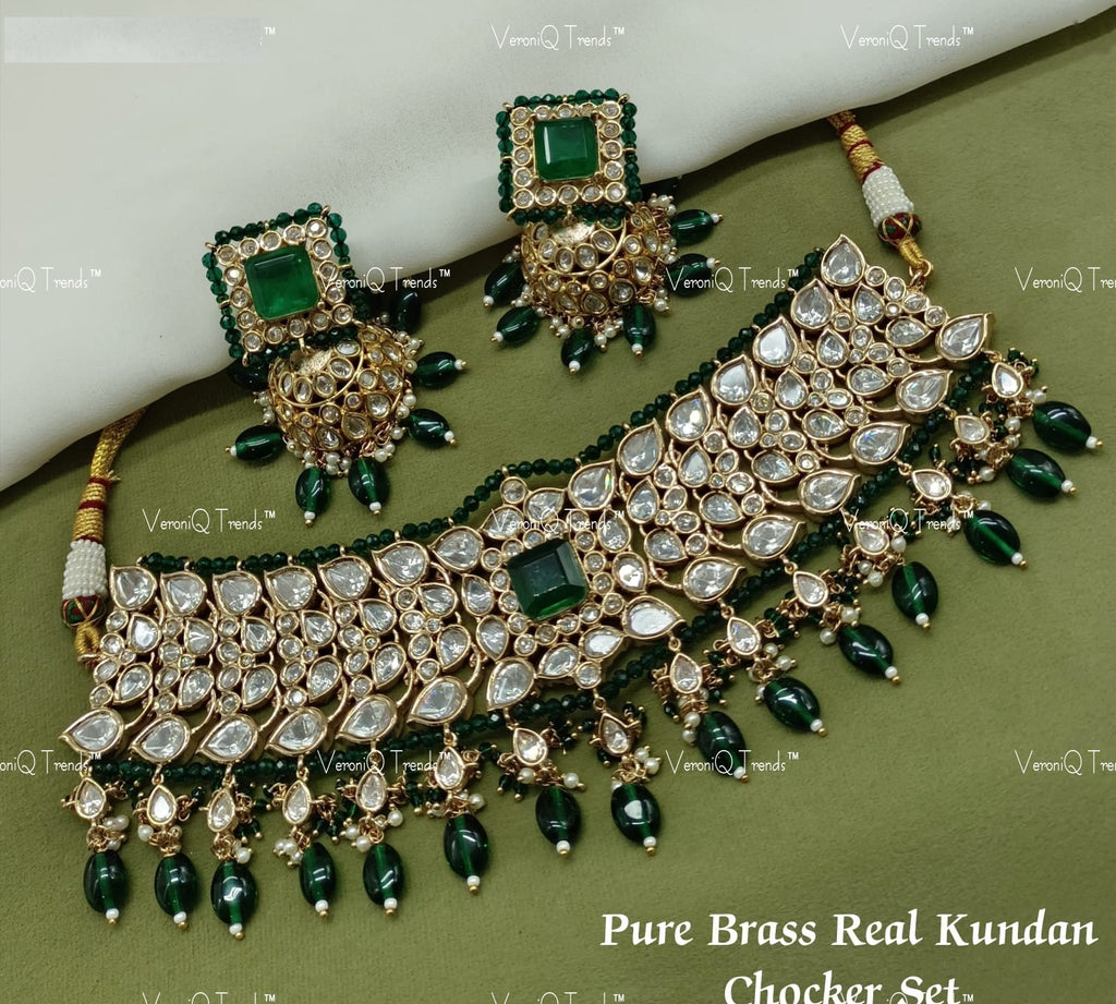 VeroniQ Trends-Elegant Gold Plated Colour Stone and Polki Choker Necklace With Beads Polki-Gold Plated-Wedding Jewellery-Punjabi Jewellery-South Indian-Thappa Jewellery