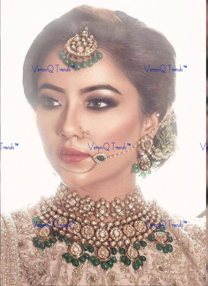 VeroniQ Trends-Traditional Bridal Gold Plated Heavy Kundan Choker Necklace With Green Beads Kundan-Gold Plated-Wedding Jewellery-Punjabi Jewellery-South Indian-Thappa Jewellery
